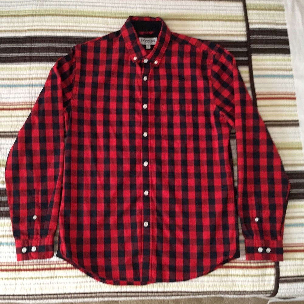 🔥Express Red&Black Softwash Plaid NWOT🔥
